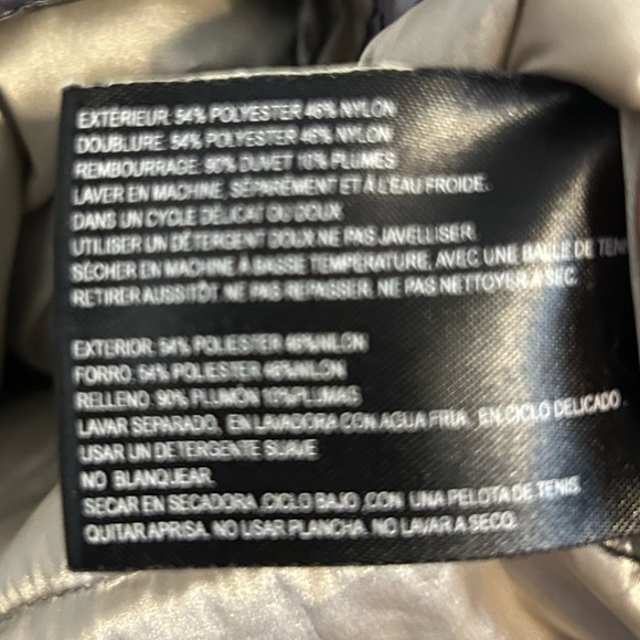 Bernardo Goose Down Puffer Vest in a metallic gray color Med - Picture 4 of 7